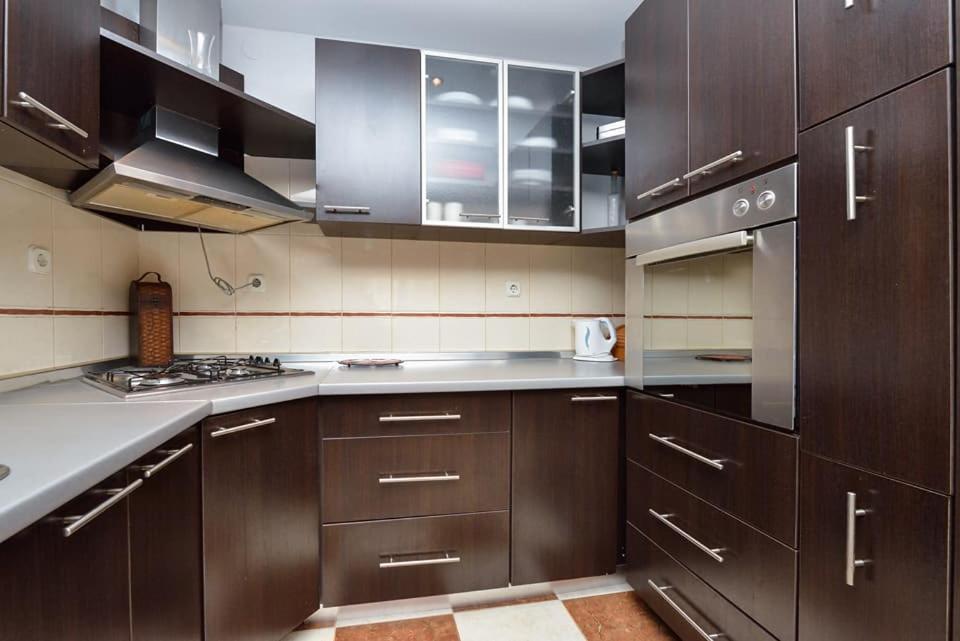 Sreca Apartment Near Beach With Bbq Бибине Екстериор снимка